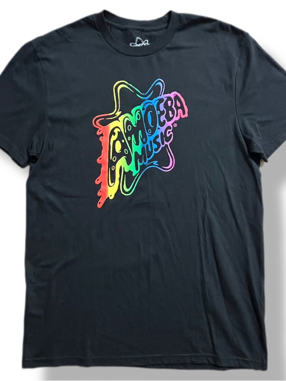 NWOT Amoeba Music Record Store Rainbow Black T-shirt MEDIUM Made in USA